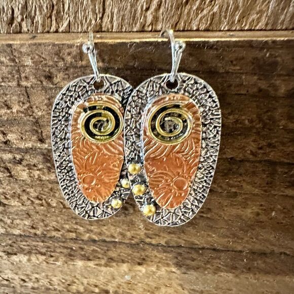 Handcrafted Bohemian Hippie Copper Dangle Earring, Retro Ethnic Style , Gift Box - Picture 4 of 9